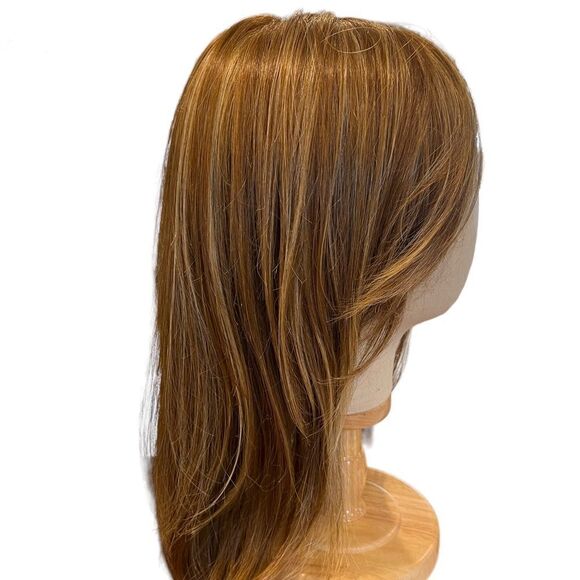 Wig   - Picture 1 of 2